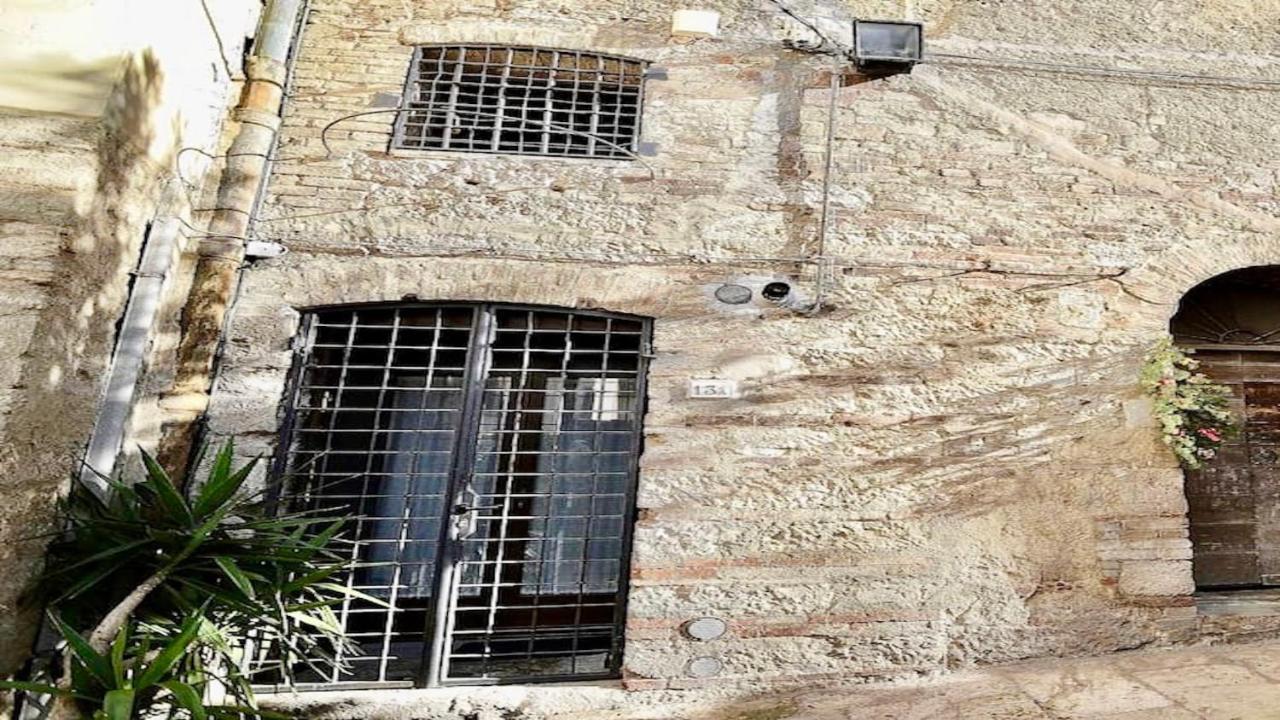 Authentic Cave House In The Heart Of The Village! Massa Marittima Exterior photo